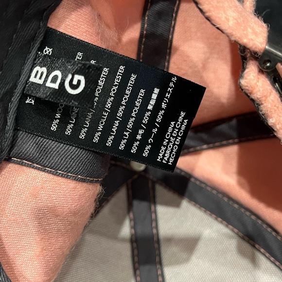 BDG ball cap - Picture 3 of 4